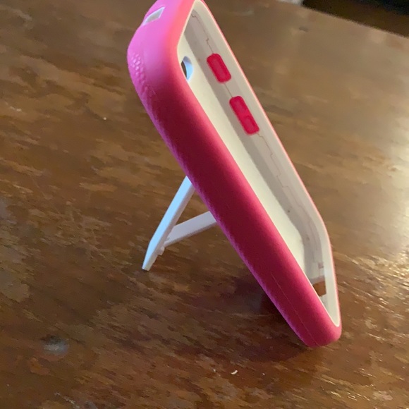 Phone case - Picture 6 of 9